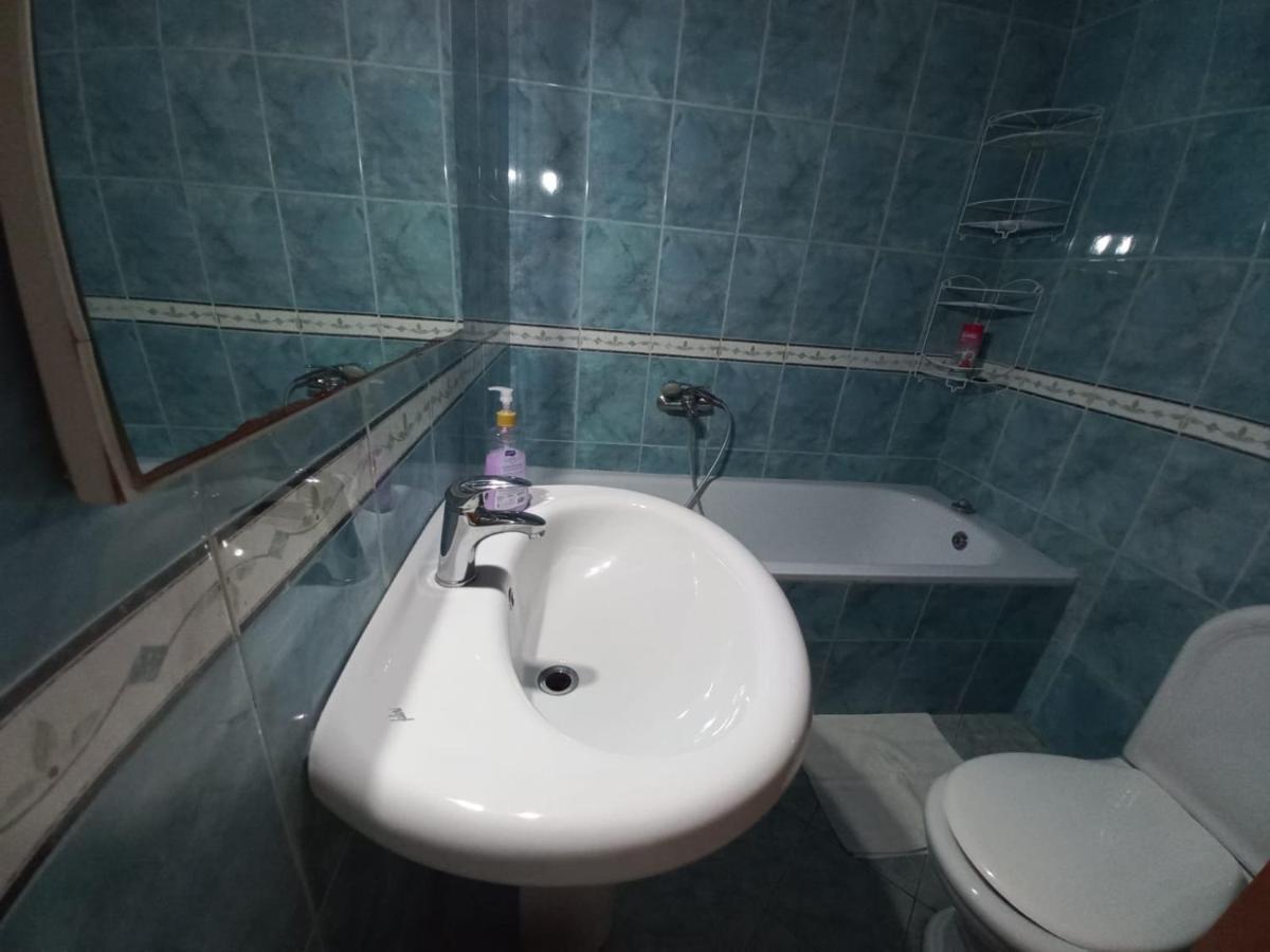 Penthouse Rooms & Aparts Тирана Екстер'єр фото